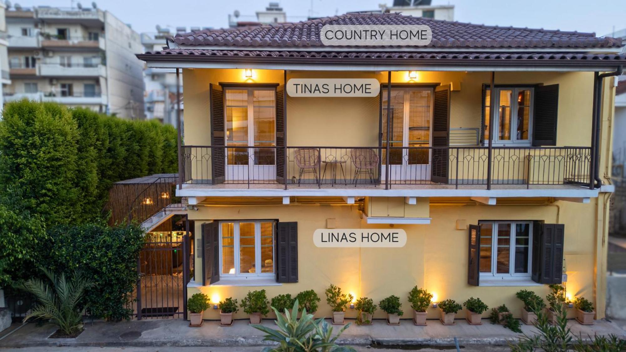 Linas Home - Kalamata Mediterranean Villas Bagian luar foto